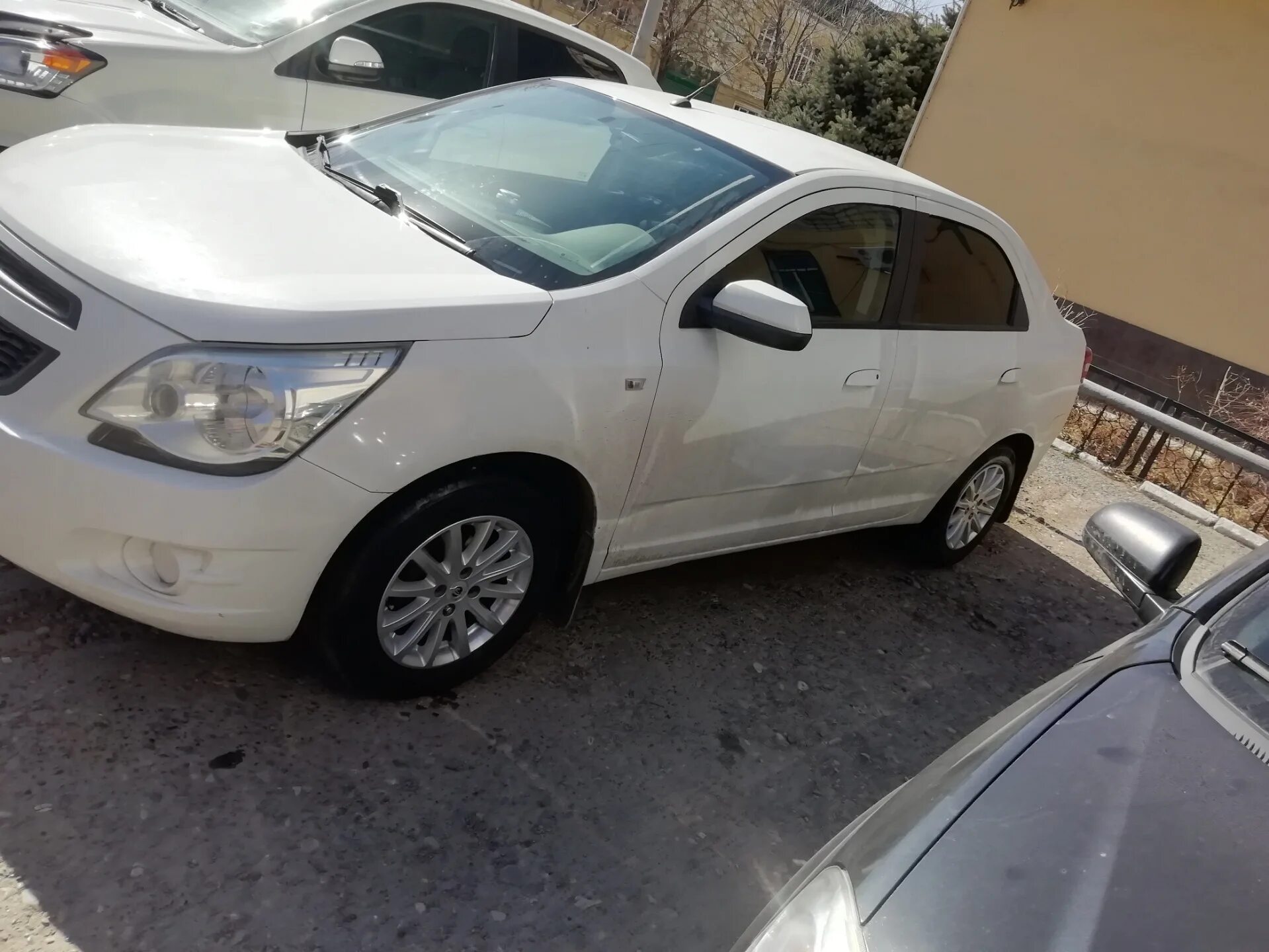Диски cobalt. Chevrolet cobalt r17. кобальт равон р4. диски chevrolet cobalt r15. chevrolet cobalt ravon r4.