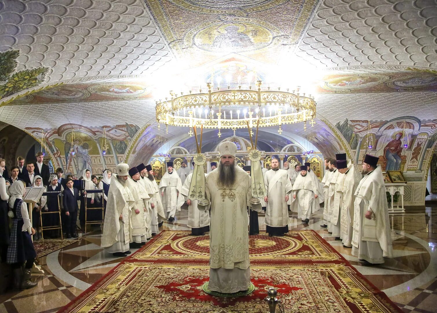Подворье дивеево. Монастырская православная школа дивеево. дивеево монастырская православная школа александрийская. храм дивеевских святых в москве на дивеевском подворье. рпц освящение храма в дивеево.