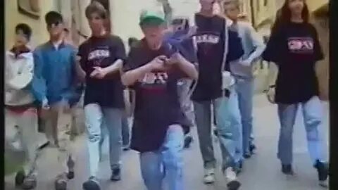 Время погибать молодым
