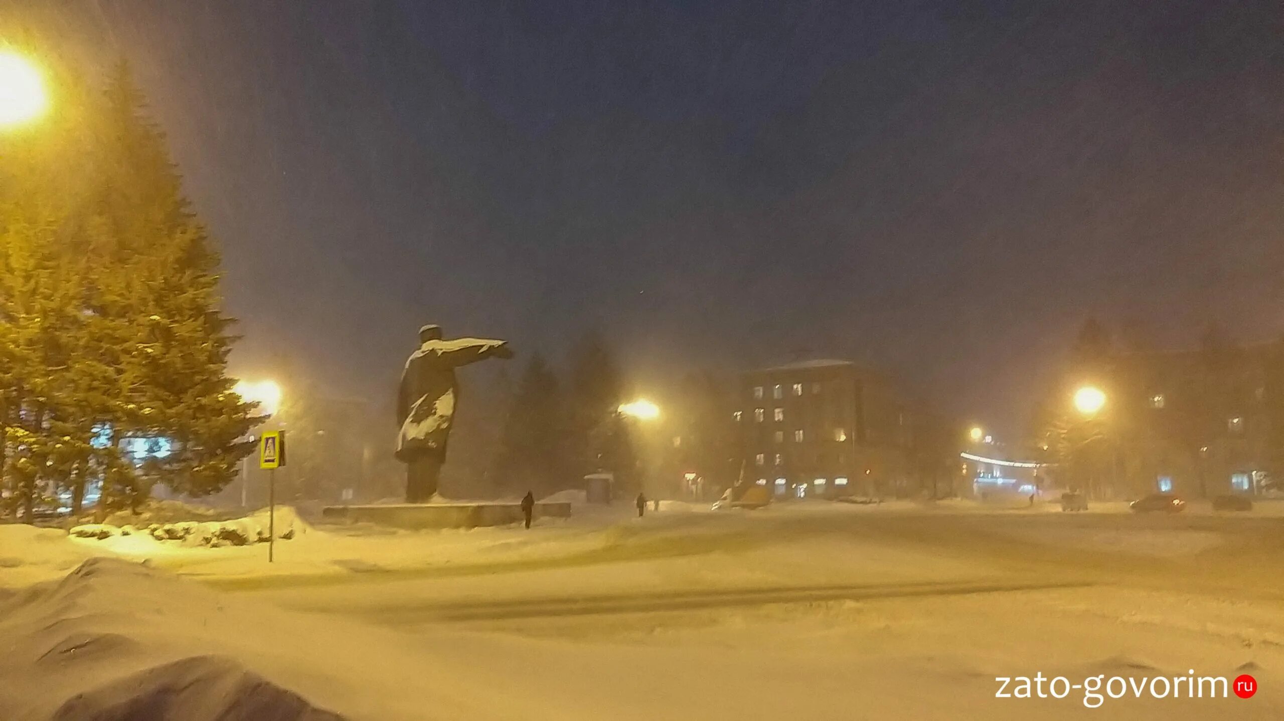 Томск погодные условия. Снегопад в Томске. Метель в Томской области. Снегопады в конце декабря в Бурятии.