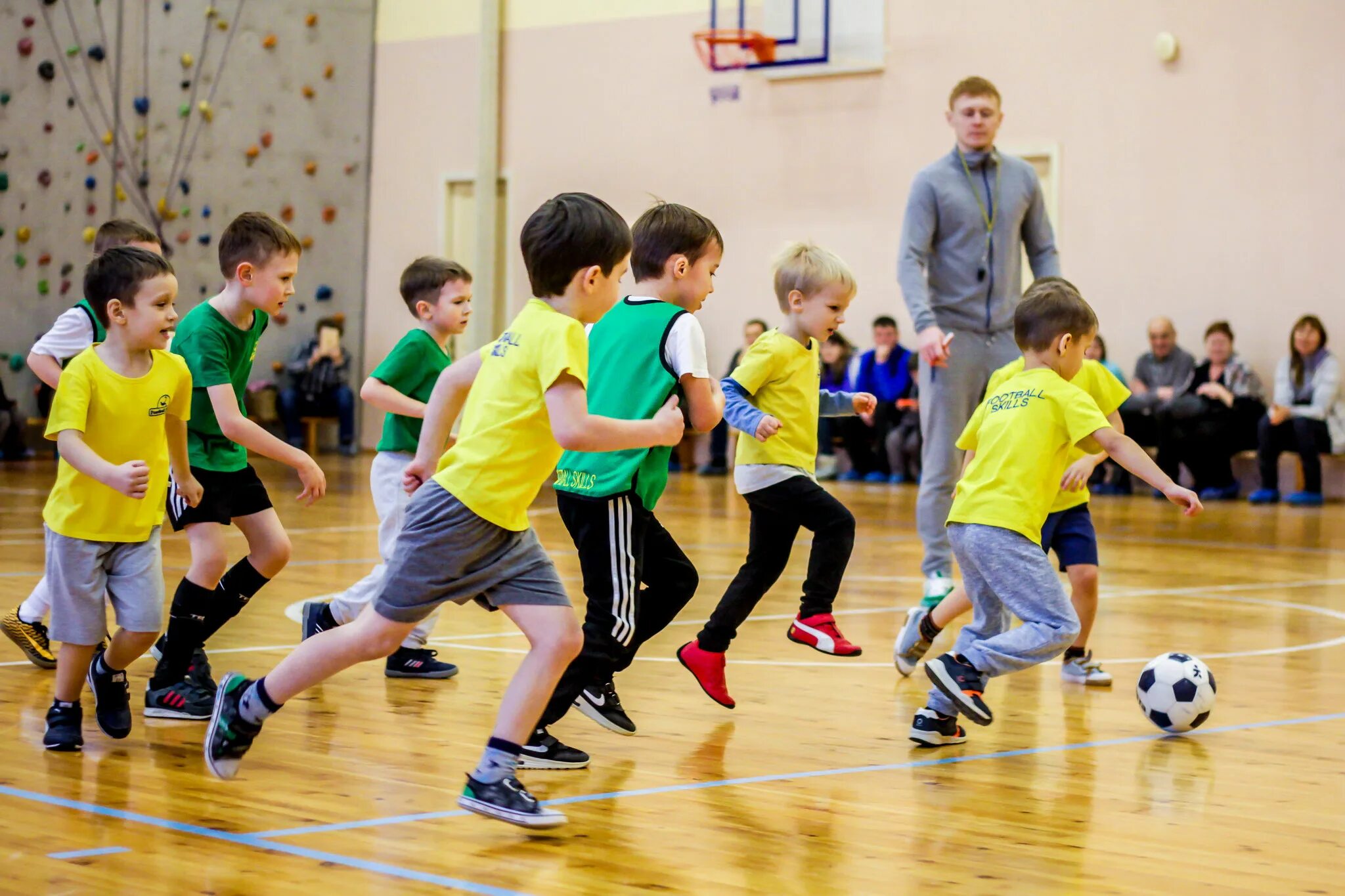 Занятия в школе 12