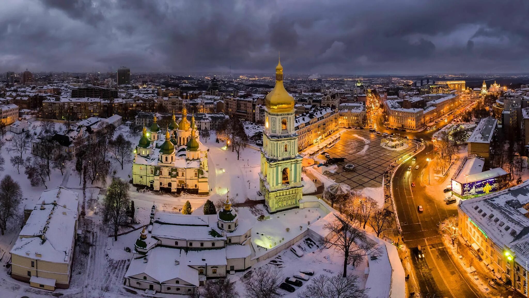 В контакте киев украина. Зимний Киев. Киев город. Киев зимой. Киевская зима.