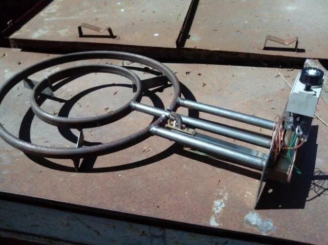 Печь бабингтона. Купер 42 горелка на отработке. Газовая горелка вега ггу 32. Горелка под котел. Виадрус котел твердотопливный.