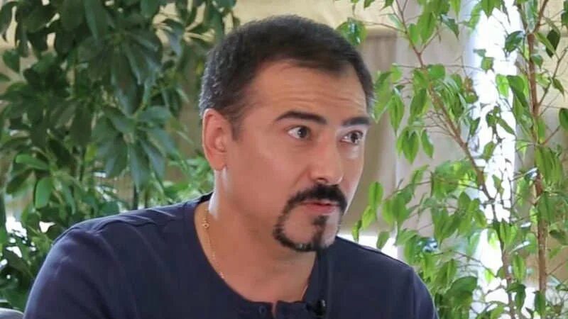 Исо махмудов 36 лет в телеграм. Фархад махмудов. фархад махмудов актер. фархад махмудов бригада. фархад махмудов сейчас.