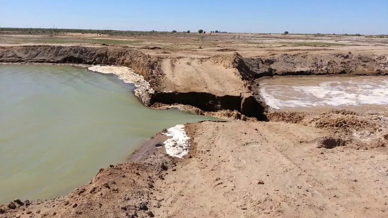 Платина в казахстане прорвало. Промыло дамбу.