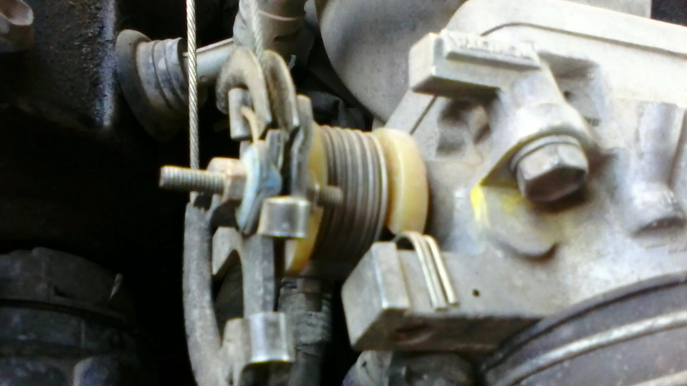 Датчик скорости тойота бб. Панель приборов тойота корона 1992 дизель. Датчик скорости тойота бб. Моргает овердрайв. Акпп тойота корона 190.