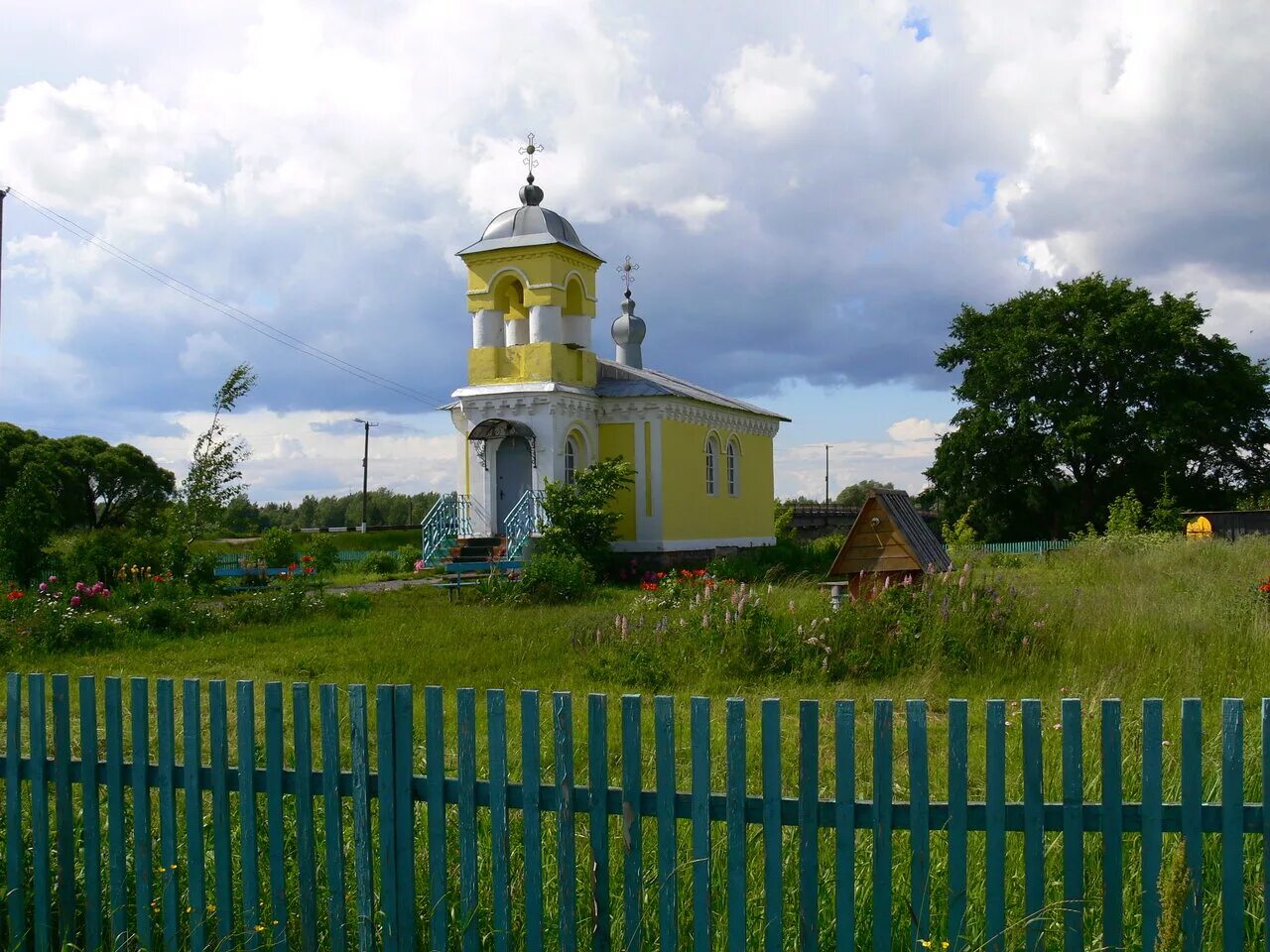 Савино новгородская область. Савво-Вишерский монастырь деревня Савино. Савво-Вишерский монастырь Великий Новгород. Деревня Савино Новгородская область.