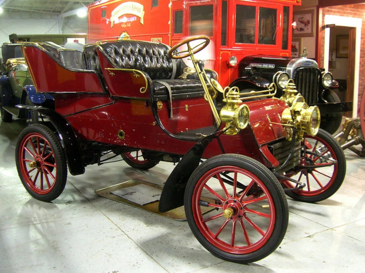 Первая модель 8. Ford model a 1903. Ford model a (1903–04). Ford model a 1903-1904. Ford model k1903.