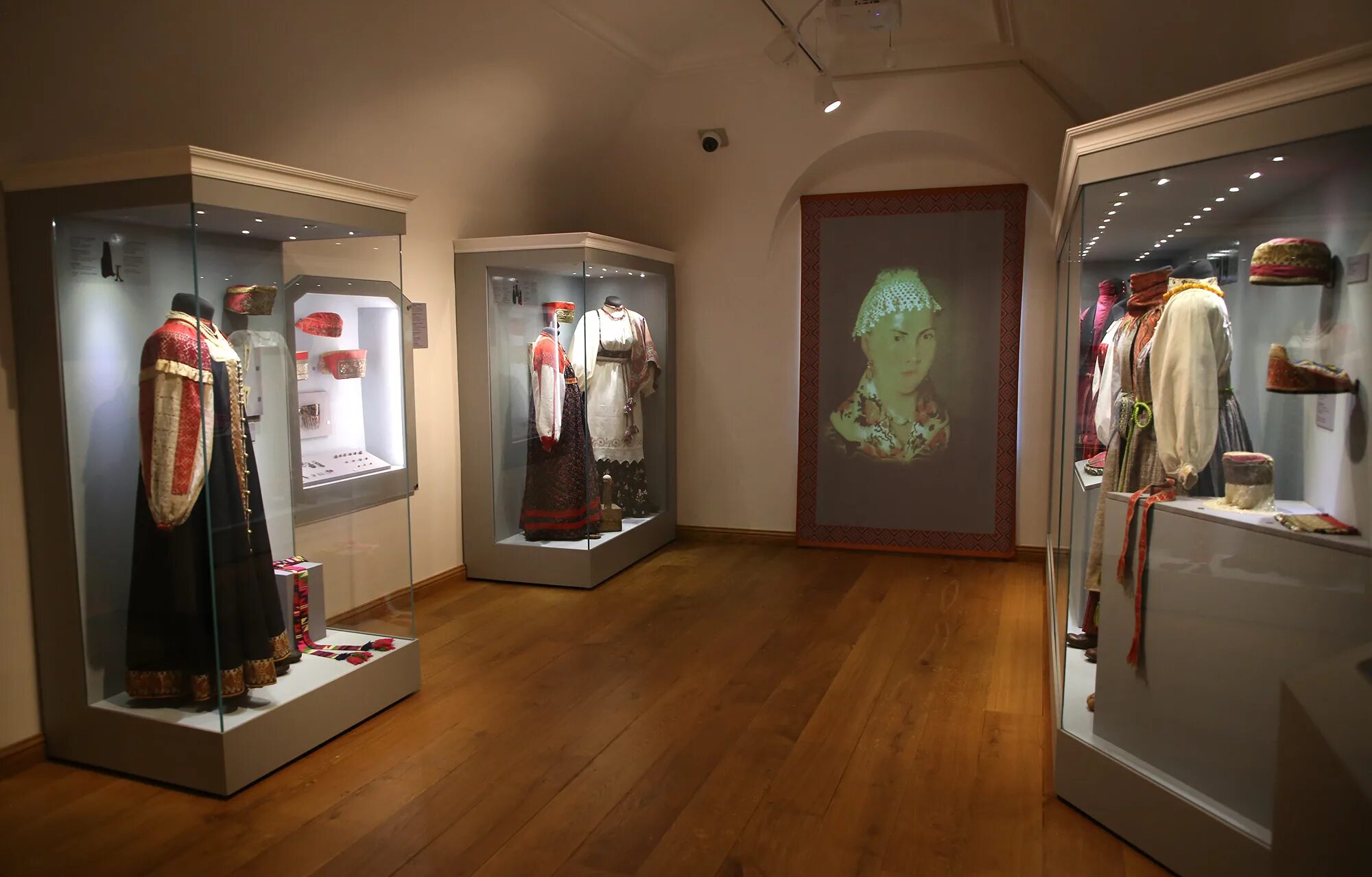 Дом купцов арефьевых тверь. Тверской тверской государственный объединенный музей. Музей тверского быта ул горького 19/4. Музей тверского быта в твери. Музей быта в твери.