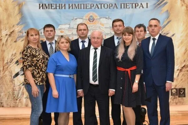 Терновых вгау. Ректор вгау им императора петра 1 воронеж. агроинженерный факультет воронеж вгау. вгау им императора петра 1 агроинженерный факультет.