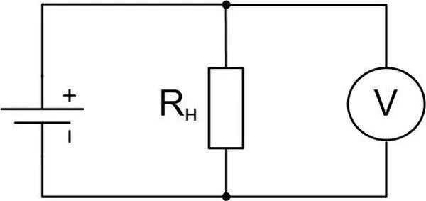 Схема включения вольтметра. Электрическая схема включения вольтметра. Схема включения вольтметра в цепь. Схема подключения вольтметра параллельно с резистором.