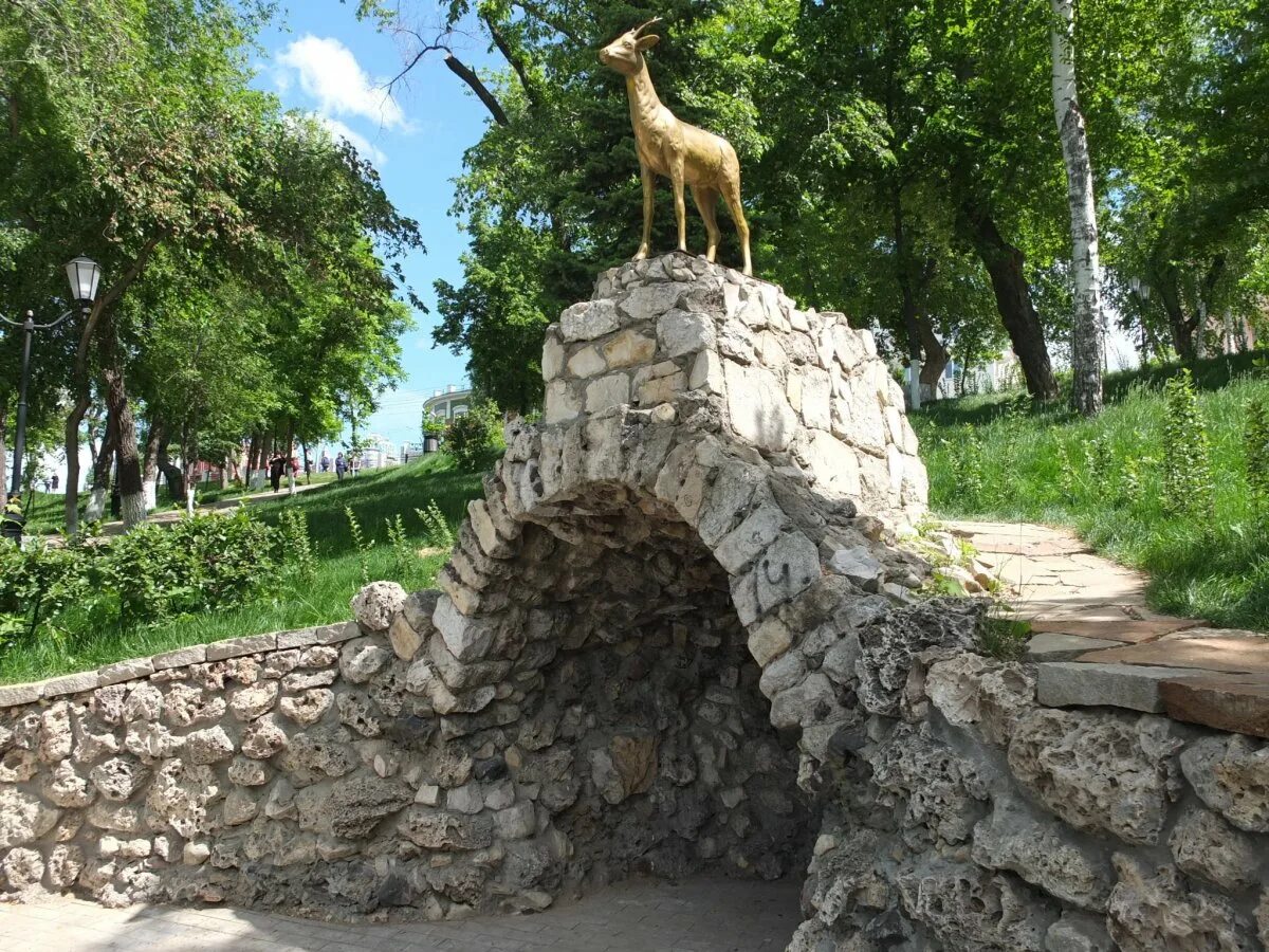 Молодецкий курган грот. Фонтан грот самара. Грот струковский парк. Медвежий грот ширяево. Парк струковский сад самара.