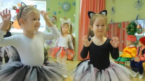 Танец кошек в детском саду