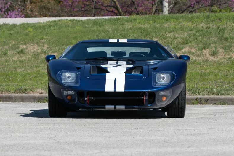 Gt 40 купить. Форд ГТ 40. Ford gt40 2005. Форд ГТ 86. Ford gt40 2022.