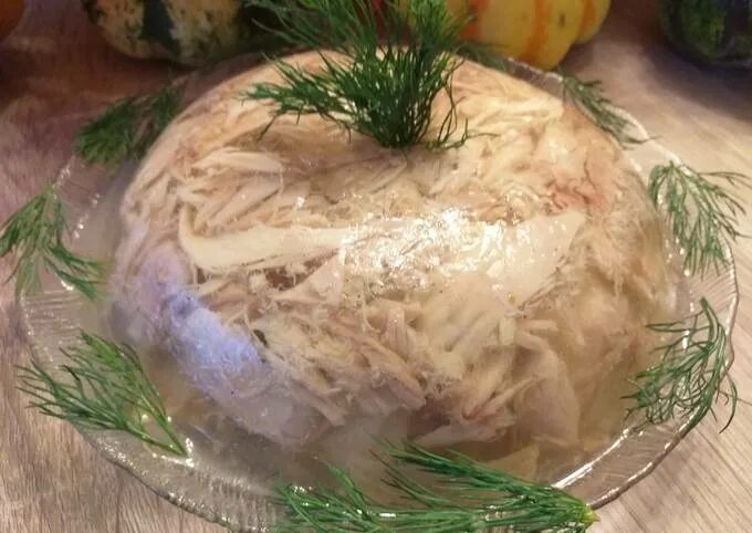 Холодец из куриных окорочков с желатином рецепт. Пп холодец. анком холодец куриный. куриный холодец производители. пп холодец из курицы.