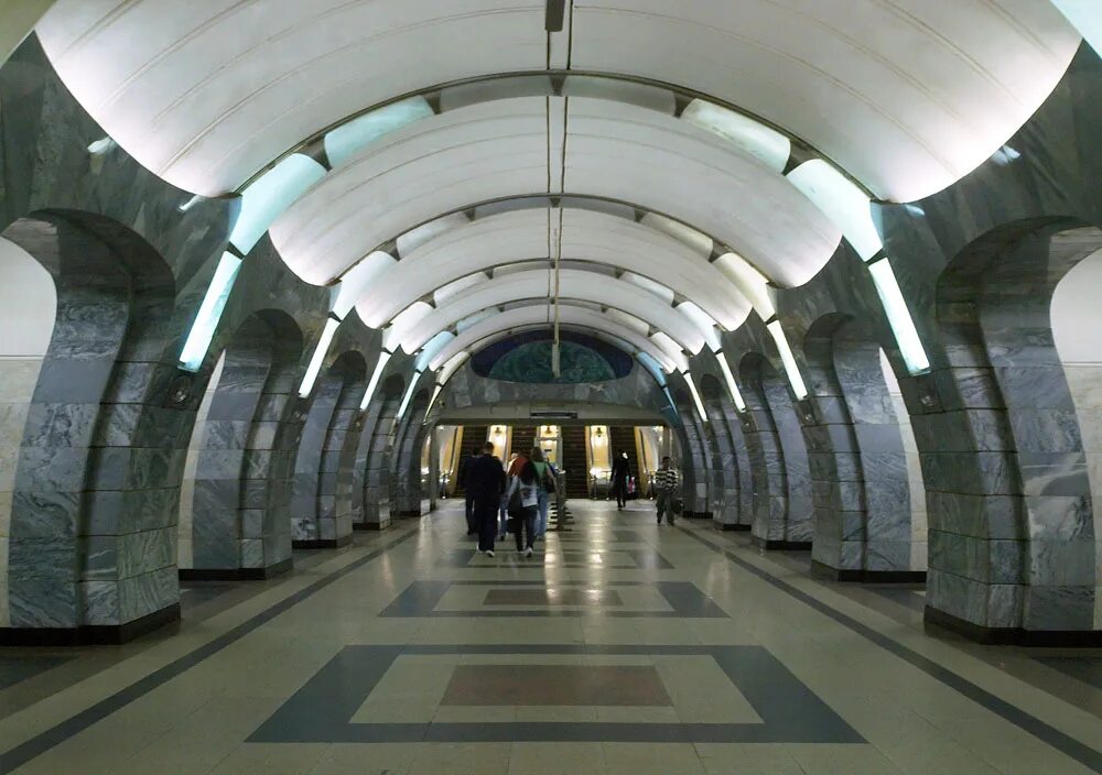 Станция метро чкаловская санкт-петербург. Чкаловская вестибюль метро спб. Чкаловская (станция метро, москва). Станция чкаловская москва. Станция метро чкаловская санкт-петербург.
