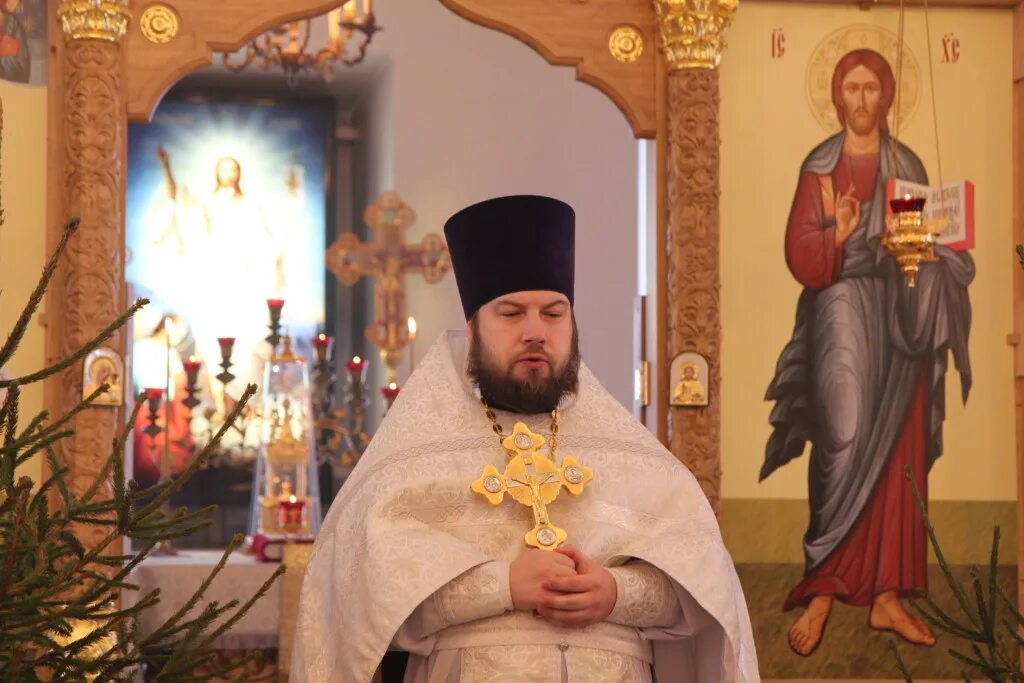 Протоиерей александр колесников сергиев посад. Священники сергиева посада. Служители сергиево посадской лавры. Протоиерей павел цветков. Отец сергий г ковров.