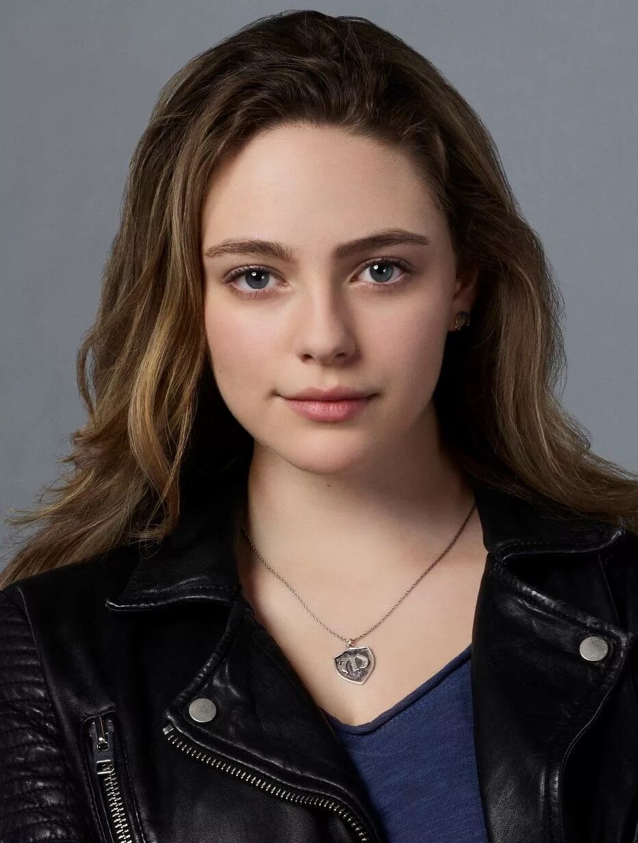 даниэль роуз расселл 2021. хоуп майклсон актриса даниэль роуз. даниэль роуз расселл хоуп майклсон вампир. хоуп майклсон актриса. даниэль роуз расселл наследие.