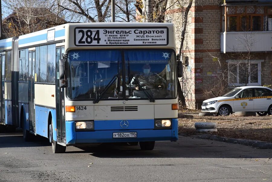 Саратов автобус час. Маршрут 284а Энгельс-Саратов. Маршрут 284 Энгельс. 53 Автобус Саратов. 284б автобус маршрут Энгельс.