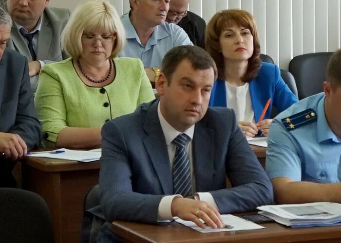 Мэр таганрога. Мэрия таганрога. городская дума таганрога. заместитель главы администрации таганрога.