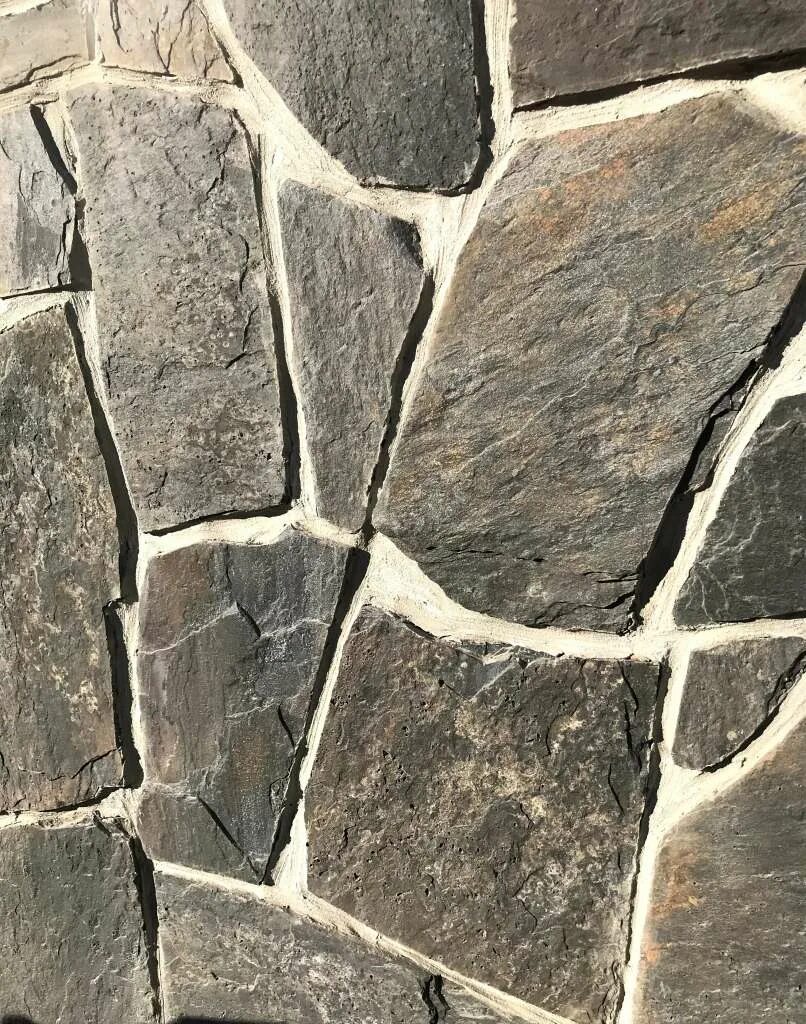 Природный камень златолит. Отделочный камень. Плитняк песчаник серо-зеленый. Природный камень (песчаник, гранит, мрамор). 2 натуральных камня.