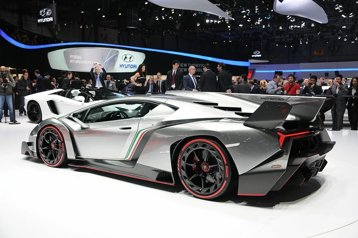 Бугатти болид 2020. Ламборгини венено. 4 supersport. Zenvo st1. Бугатти и кенигсегг.