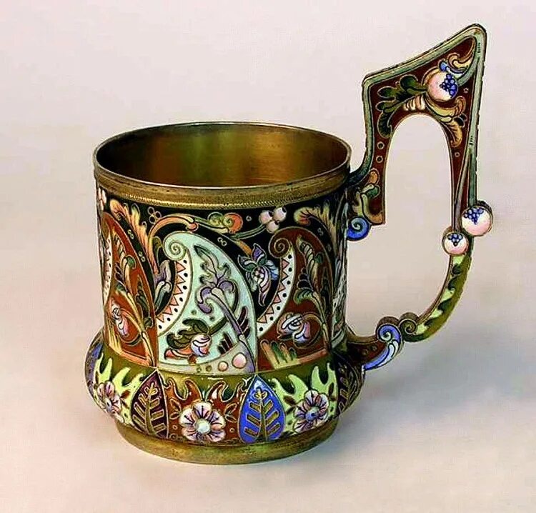 Эмаль пф-115 красная 1кг лакра. Серебро 84 эмаль шамплеве. Эмаль пила. Эмаль пила. Эмаль пила.