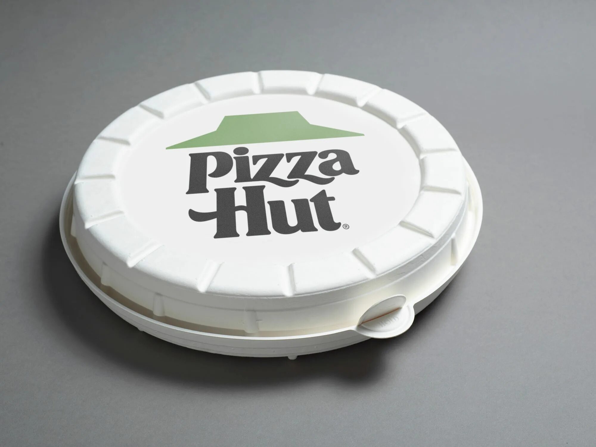 Keep in box. Круглая коробка для пиццы. Круглая упаковка для пиццы. Круглая пицца коробка круглая. Пицца в круглой коробке.