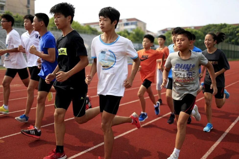 Физра в китае. Физической культуры китая. Урок физкультуры в китае. Тайцзицюань. Древняя физическая культура.