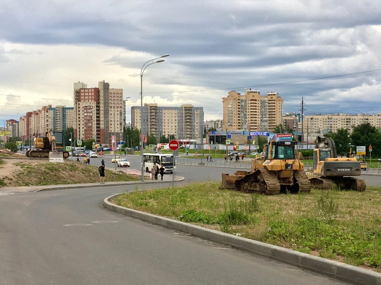 Комендантский проспект новости. Развязка Богатырский Шуваловский. Приморский район Каменка. Развязка перекресток Богатырский Шуваловский. Шуваловский Комендантский проспект.