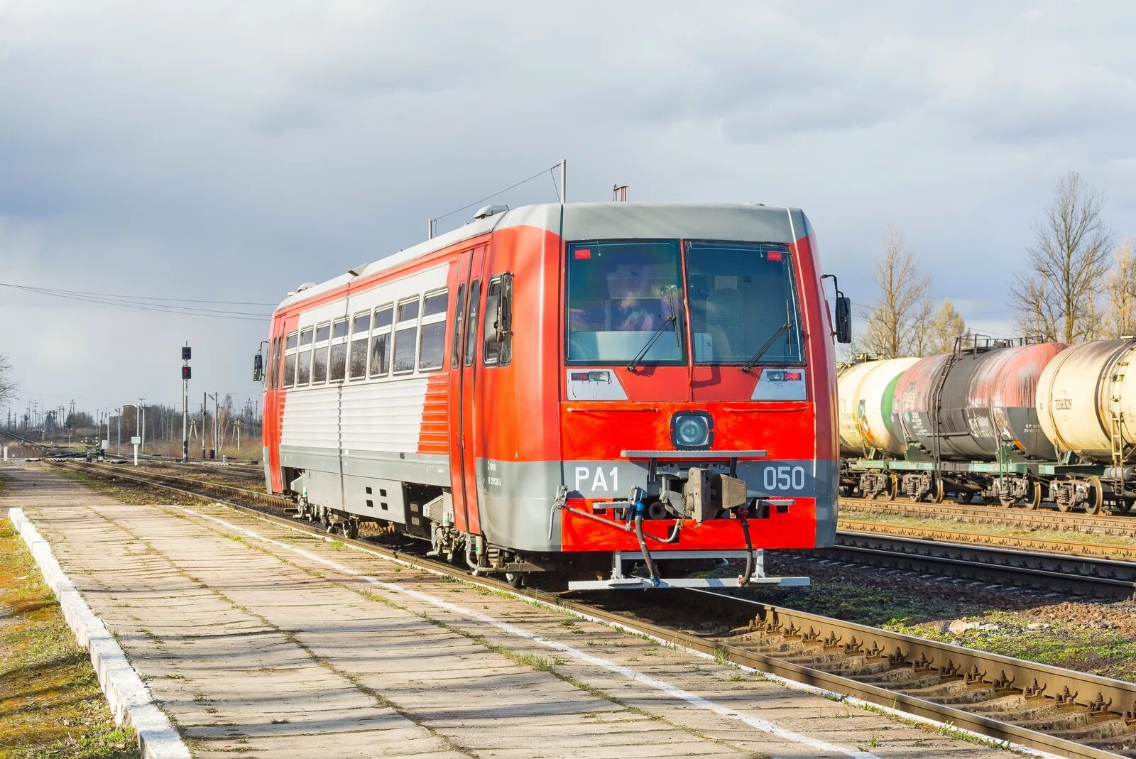 Рельсовый автобус ра-1 0001. Метровагонмаш ра1. Ра1 Венгрия. Рельсобус ра-1.