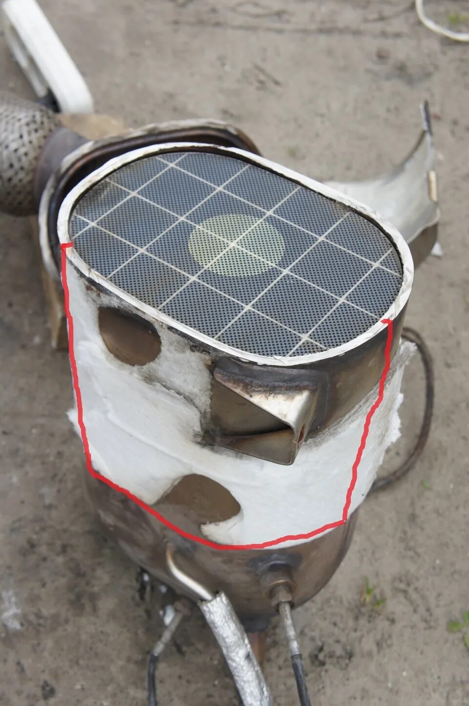 Колба с картриджем для обезжелезивания аурус. Вырезающий фильтр. Фильтр бачка гур уаз патриот. Вингл 7 сажевый фильтр. Питьевая система bravo trio "норма".