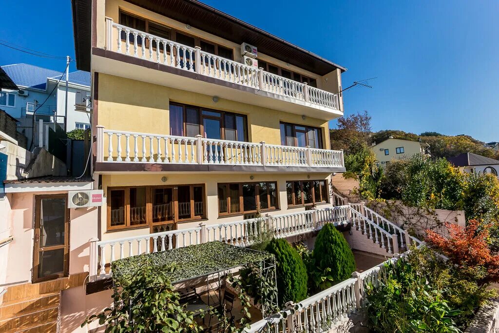 сочи лазаревское улица победы 226а. пляж лагуна лазаревское. лазаревское, улица победы, 226/а. лазаревское победы 226. лагуна лазаревское победы.