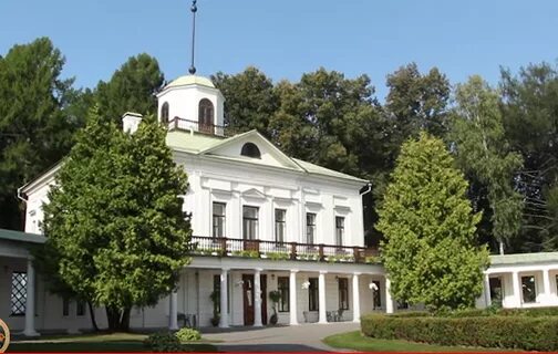 усадьба лермонтова середниково внутри. лермонтовский центр. середниково усадьба фасад. солнечногорск усадьба середниково. лермонтовский центр.