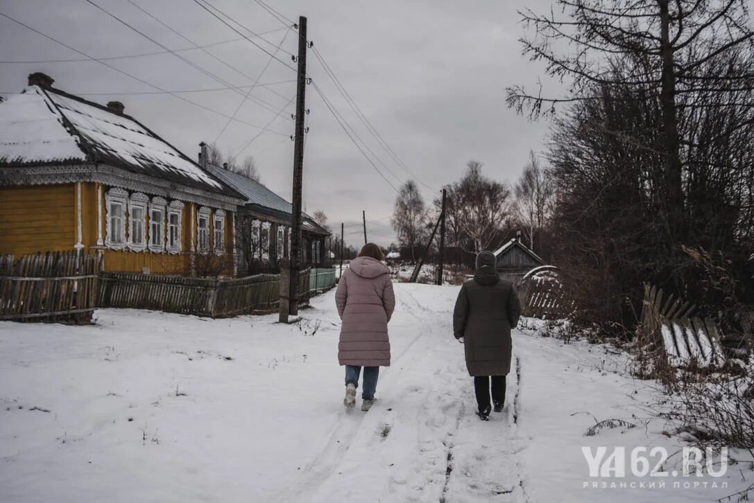 Деревня уезжа. Уезжает из села. Поселок Сумерки Рязанская. Я уеду в деревню.