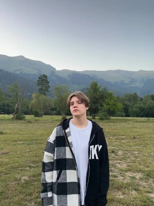 хороший даник фото. хороший даник. александр шишков москва в контакте. хороший даник. хороший даник.