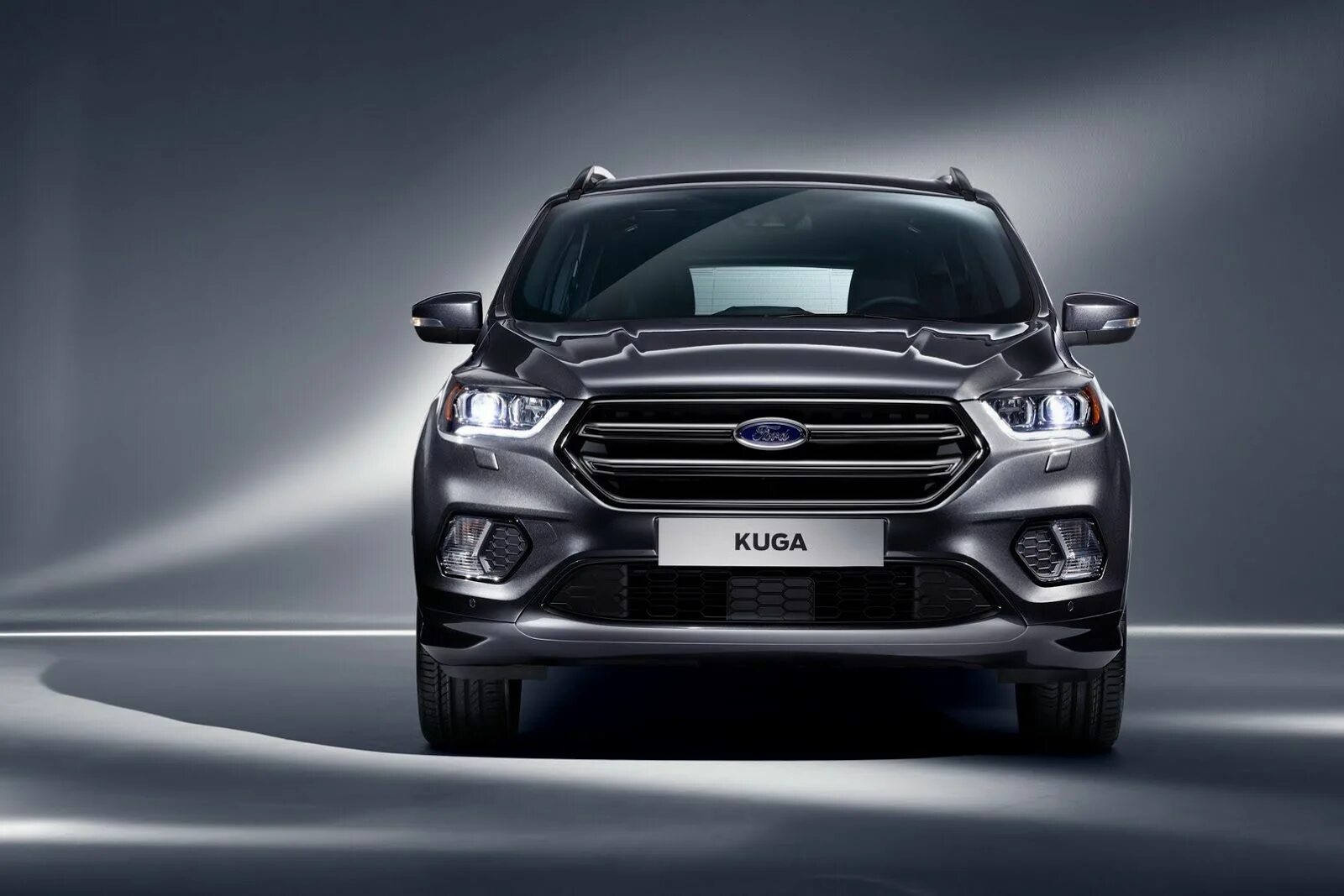 Новый куго. Ford Kuga 2019. Ford Kuga 2016. Форд Куга 2017. Форд Куга 2018.