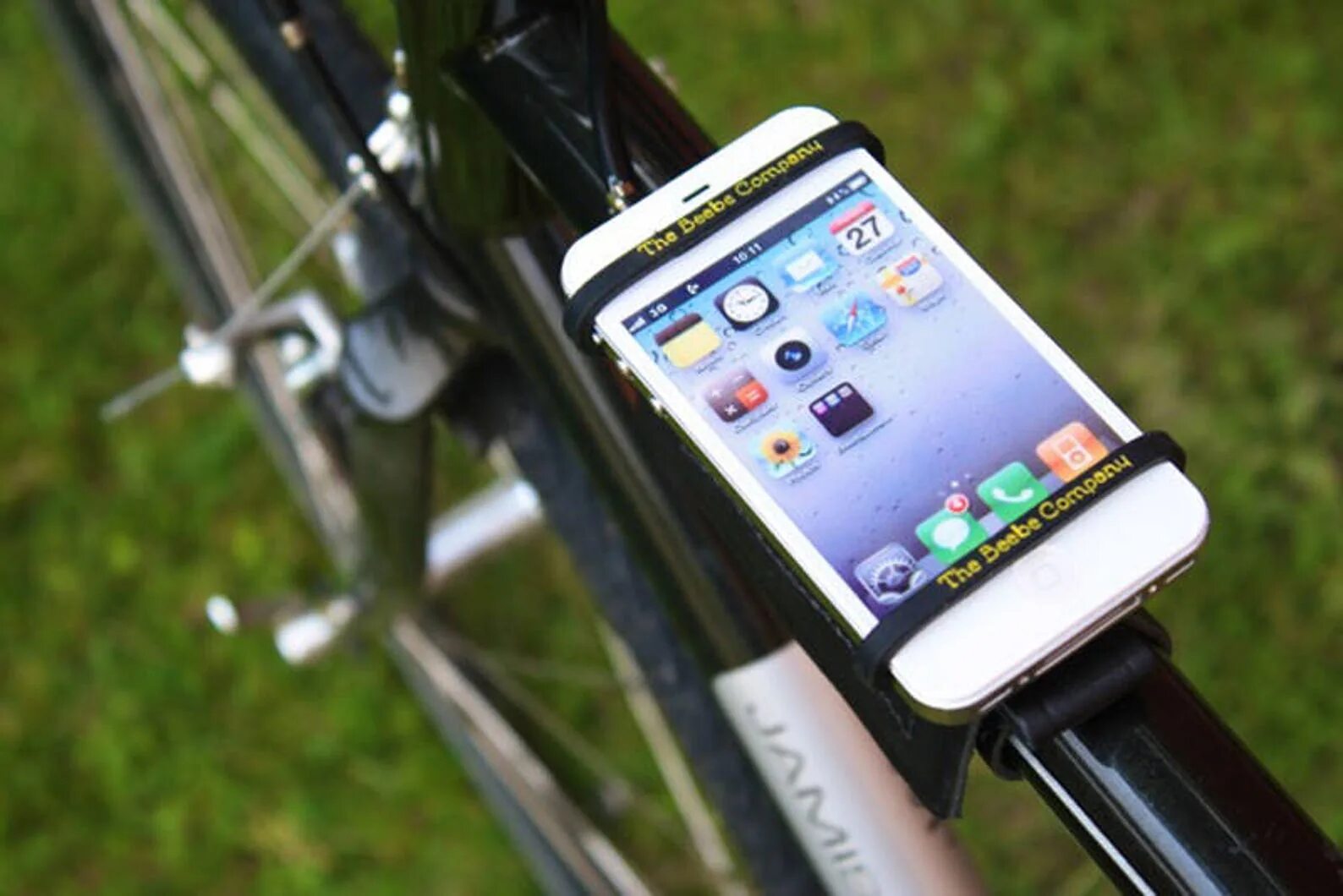 Holder for Phone for Bike. Анвап тубе на телефон