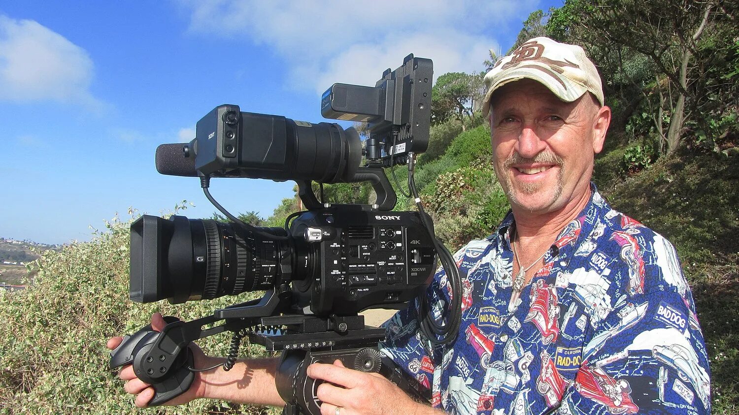 Field productions. Fields of production. videografie. outdoor interview photos.