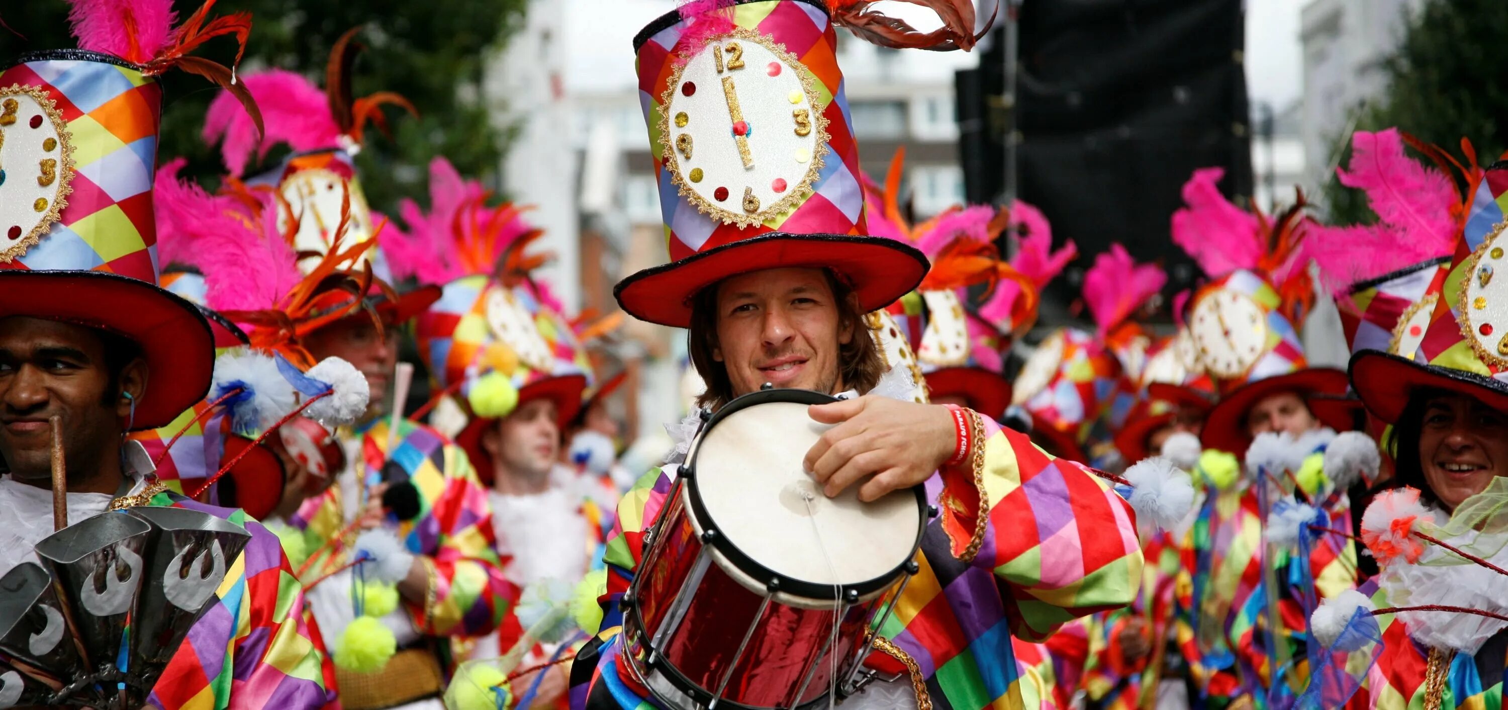 Ноттинг Хилл карнавал. Карнавал Ноттинг Хилл в Лондоне. Notting Hill Carnival в Великобритании. Фестиваль в Ноттинг Хилле.