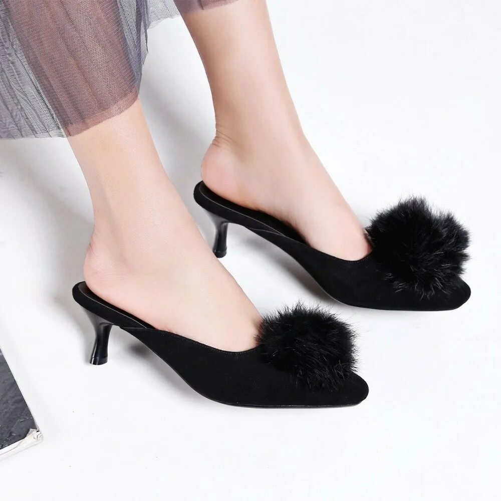 Тапочки axa-143615. Мюли женские betsy 907015-04-03 красные. Туфли домашние женские. Элегантные домашние туфли. Туфли pleaser с пушком.