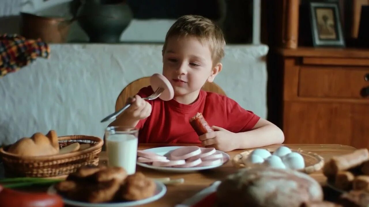 Рекламный ролик. Рекламные ролики для детей. Малютка рекламный ролик. Рекламный ролик ешьте дома.
