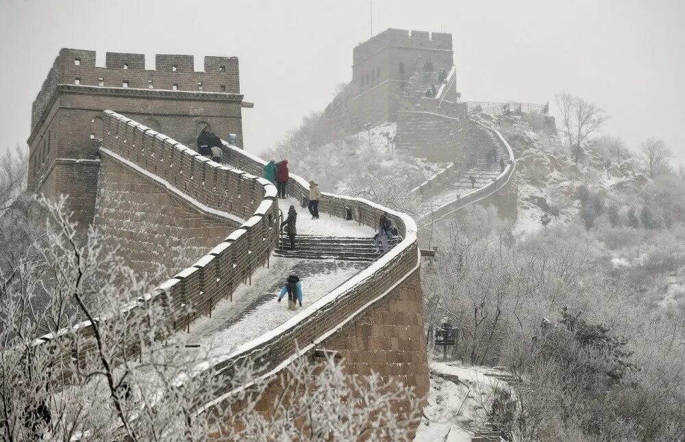 Части великой китайской стены. Великая китайская стена 2023. Великая китайская стена зима. Землетрясения Великая китайская стена. Великая китайская стена зимой.