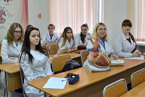 Фельдшер после какого класса