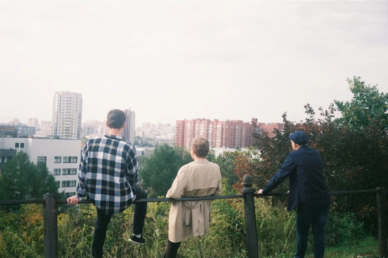 Перемотка здравствуй. Солист группы перемотка. перемотка обложка.