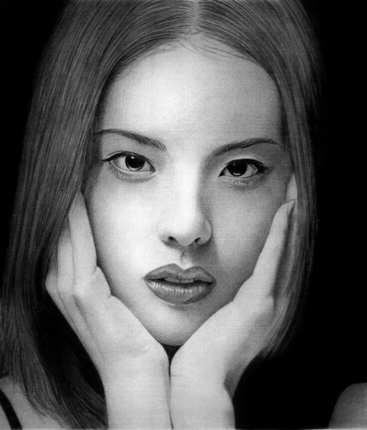 Можно ли портрет. Екатерина Очирова. Эльвира Очирова. Диана Очирова. Азиатские портреты.