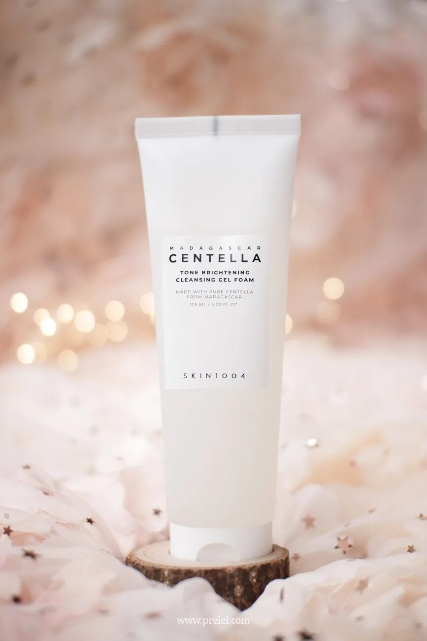 Madagascar centella tone brightening. Пенка для умывания skin1004 Madagascar Centella Tone Brightening Cleansing Gel Foam. Skin1004 Madagascar Centella Tone Brightening Cleansing Gel Foam 125ml. Осветляющая пенка Madagascar Centella "skin1004" (125мл). Skin 1004 Madagascar Centella Tone Brightening гель-пенка.