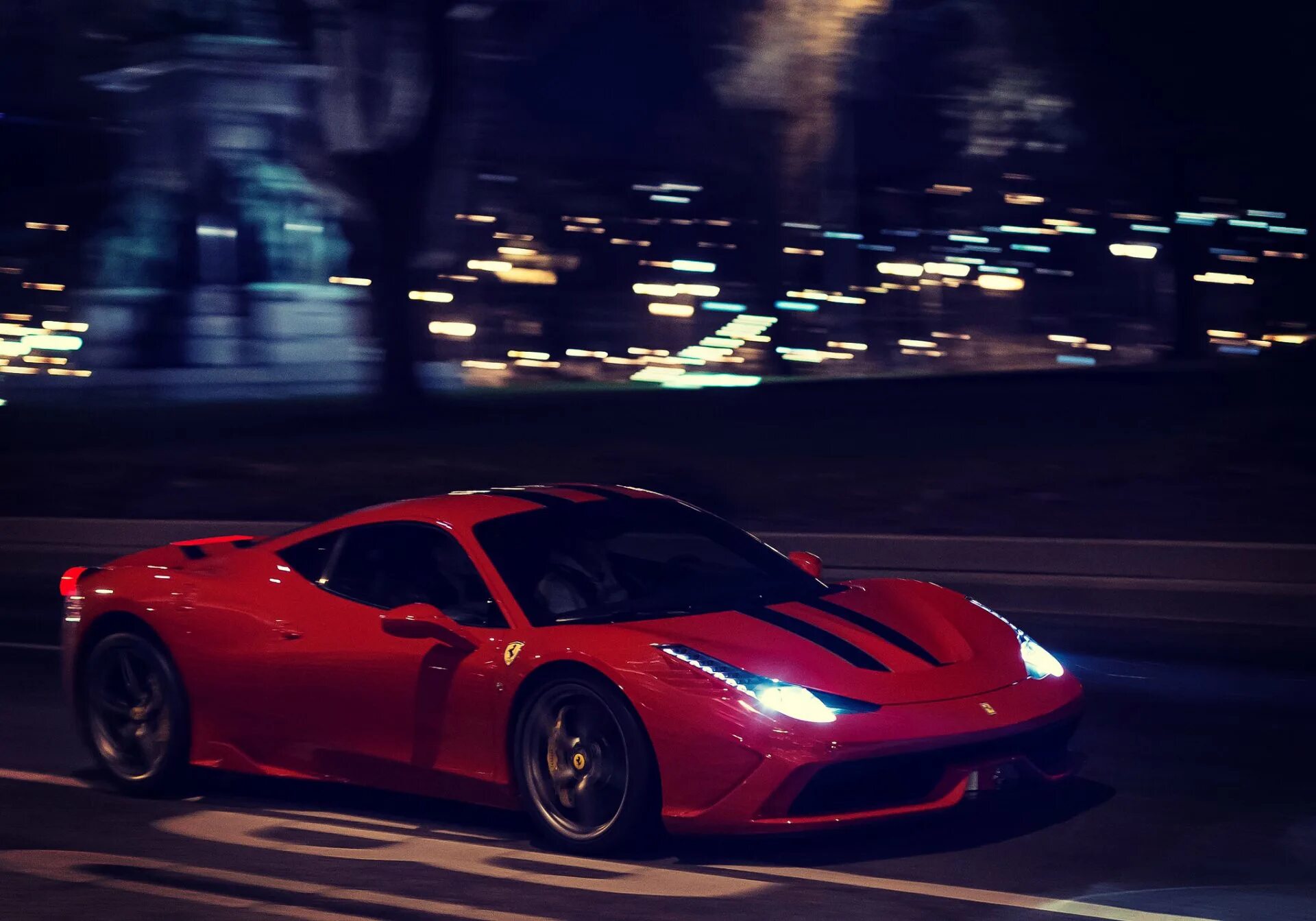 Ferrari 458. Ferrari 458 Italia красная. Феррари Италия 458 ночью. Феррари 458 Italia ночь.