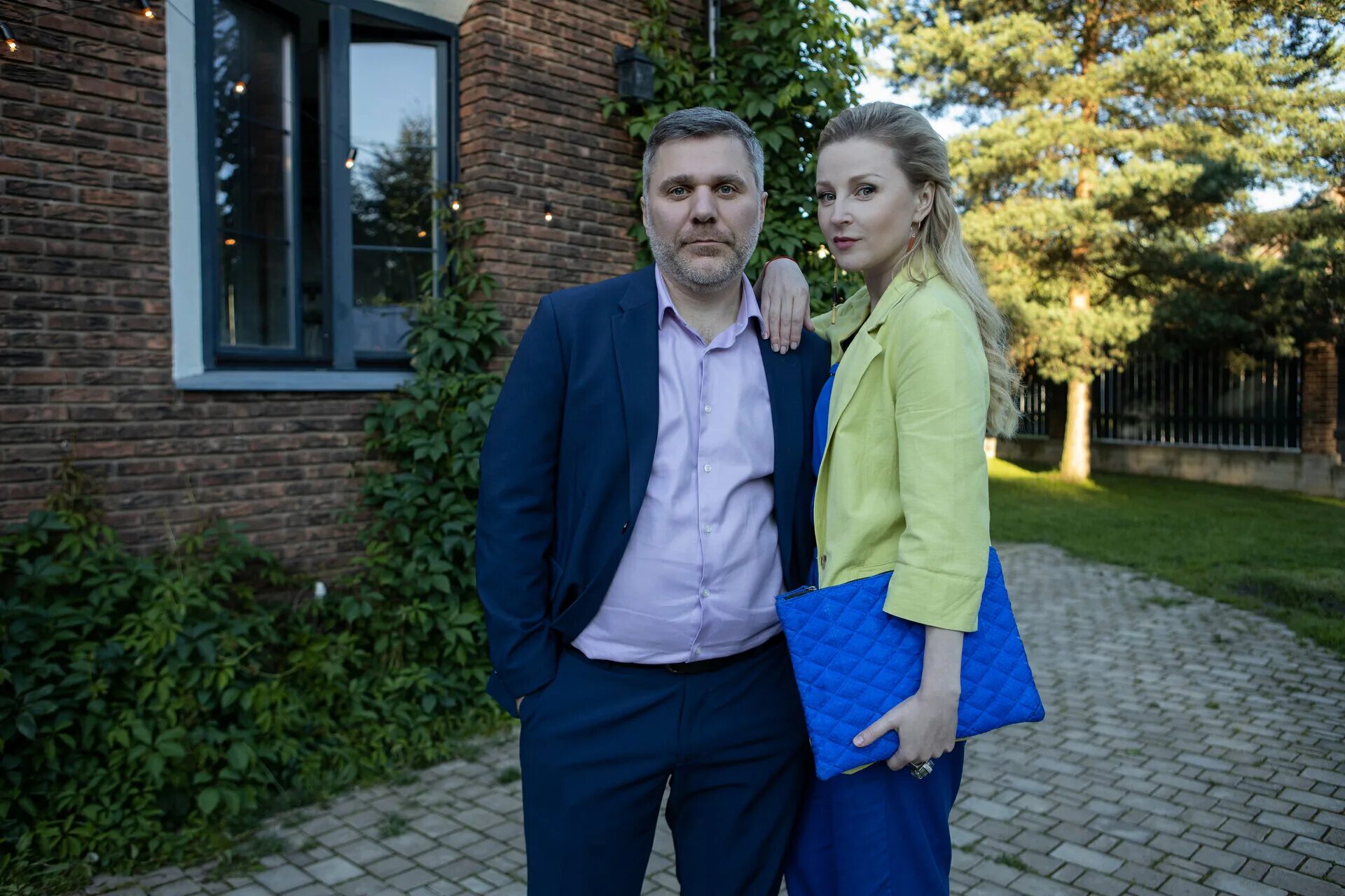 Полярная звезда сериал дисней. Помогите я уменьшил своих родителей фильм 2021. Война семей 1 сезон. Сериал семья юля. Идеальная семья тнт.