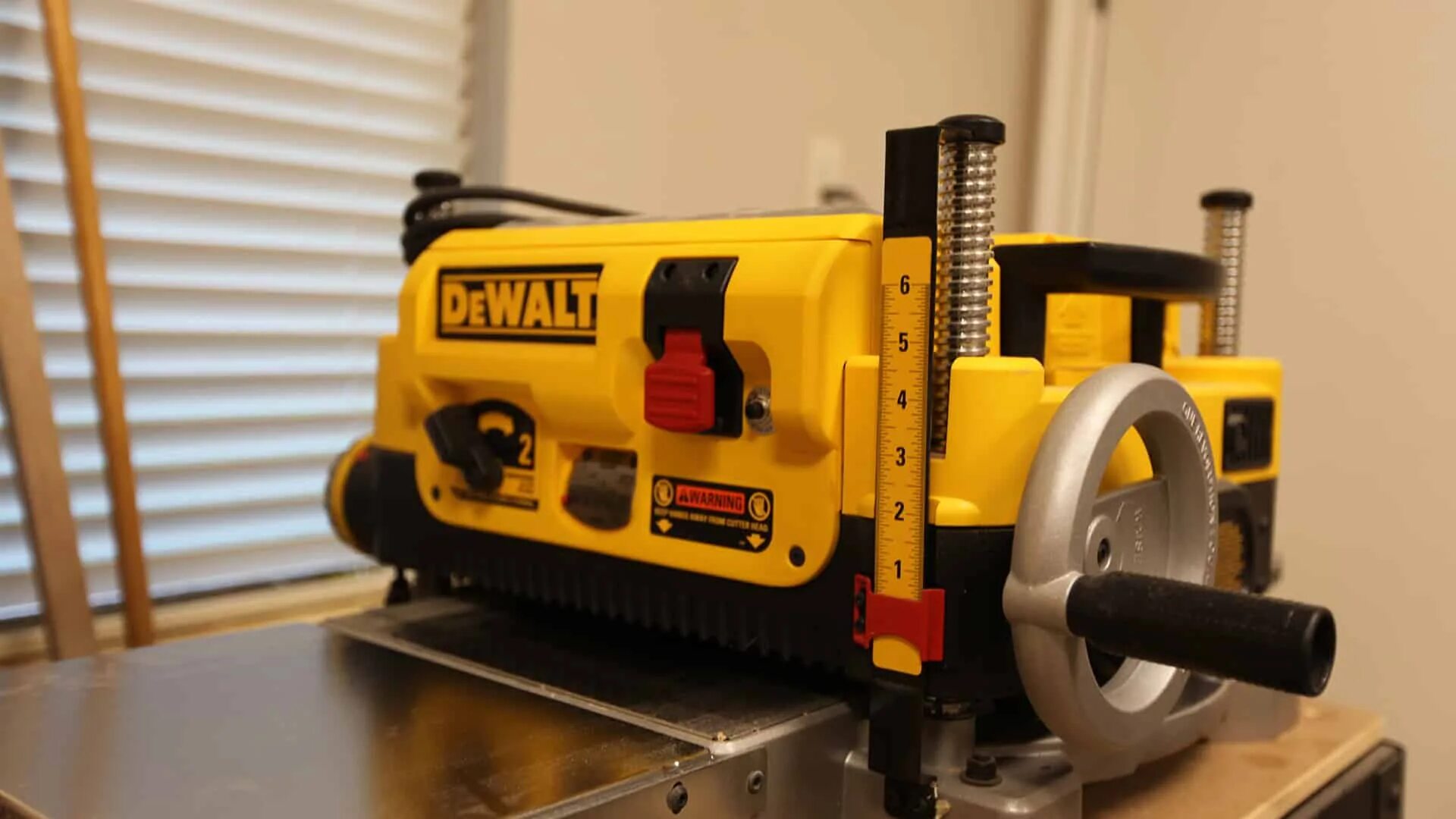 Рейсмус деволт 735. Dewalt dw735. рейсмус dewalt dw735. деволт dw 735. dewalt 735ks рейсмус.